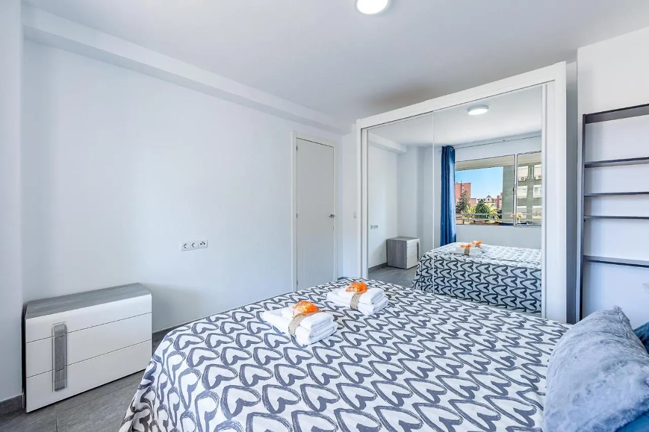 797 Holiday Rentals - Acogedor Apartamento Para 3 Con Piscina Benalmadena 0*,
